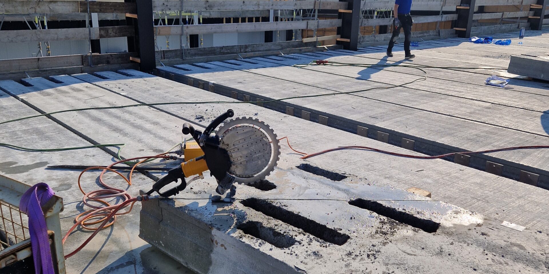 zaagwerk voor kanaalplaten